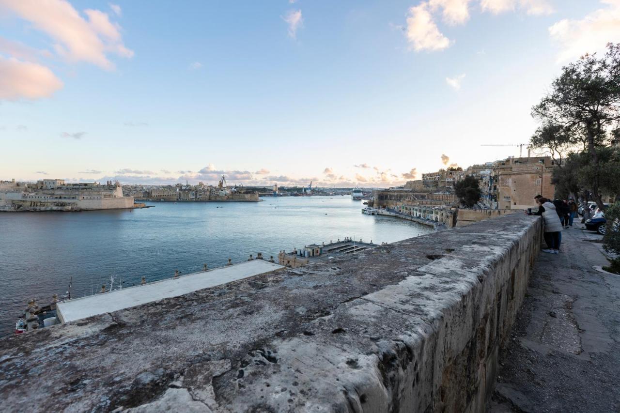 Valletta Large 3 Bedroom Екстериор снимка